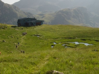  paseo por la naturaleza de Ariège con un instructor 